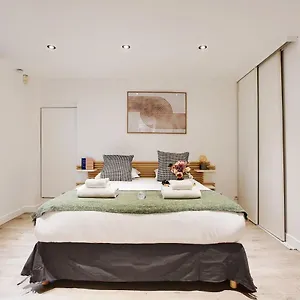 Cosy - 6p-2br - Republique Apartment
